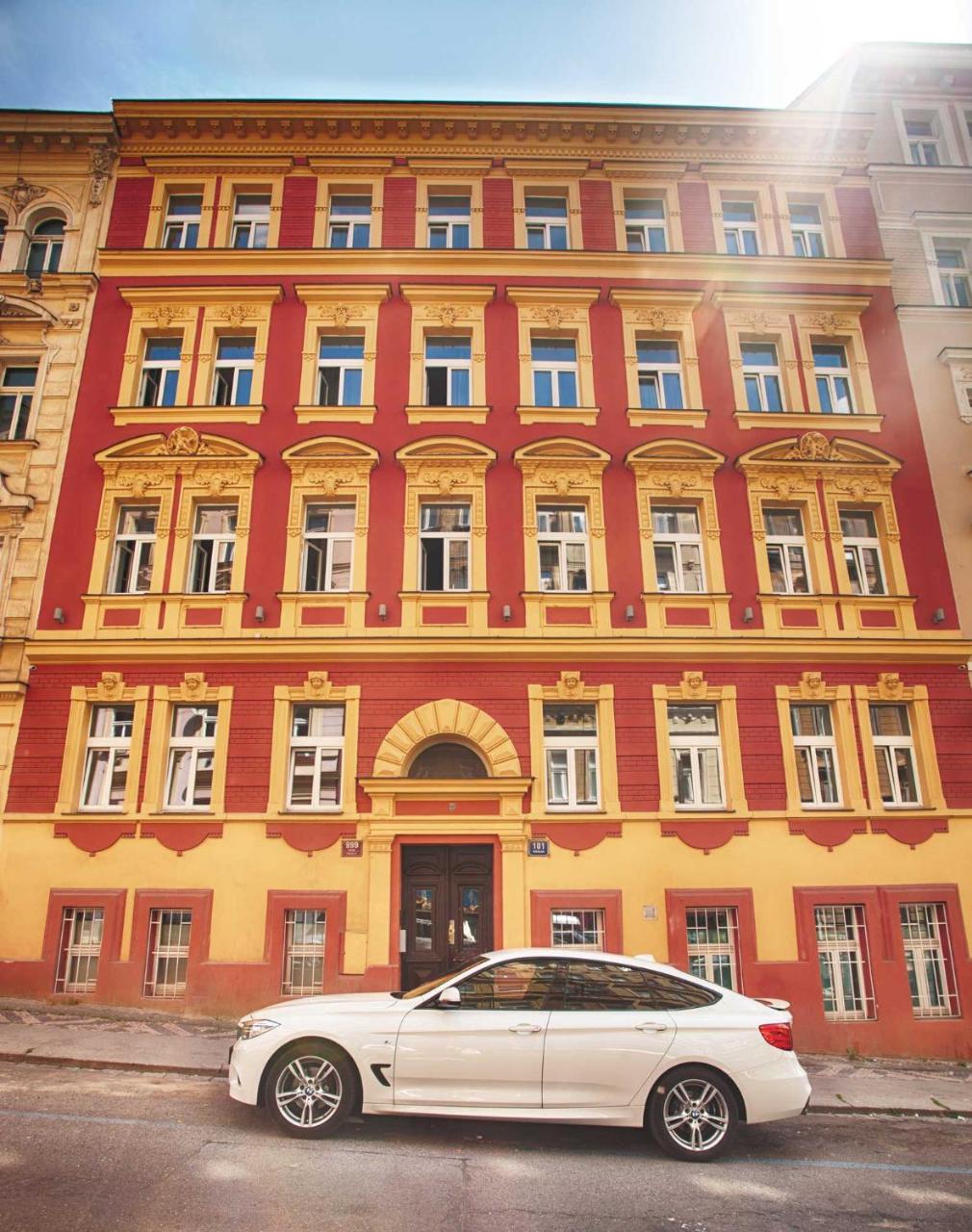 Churchill Apartments Praha Eksteriør bilde